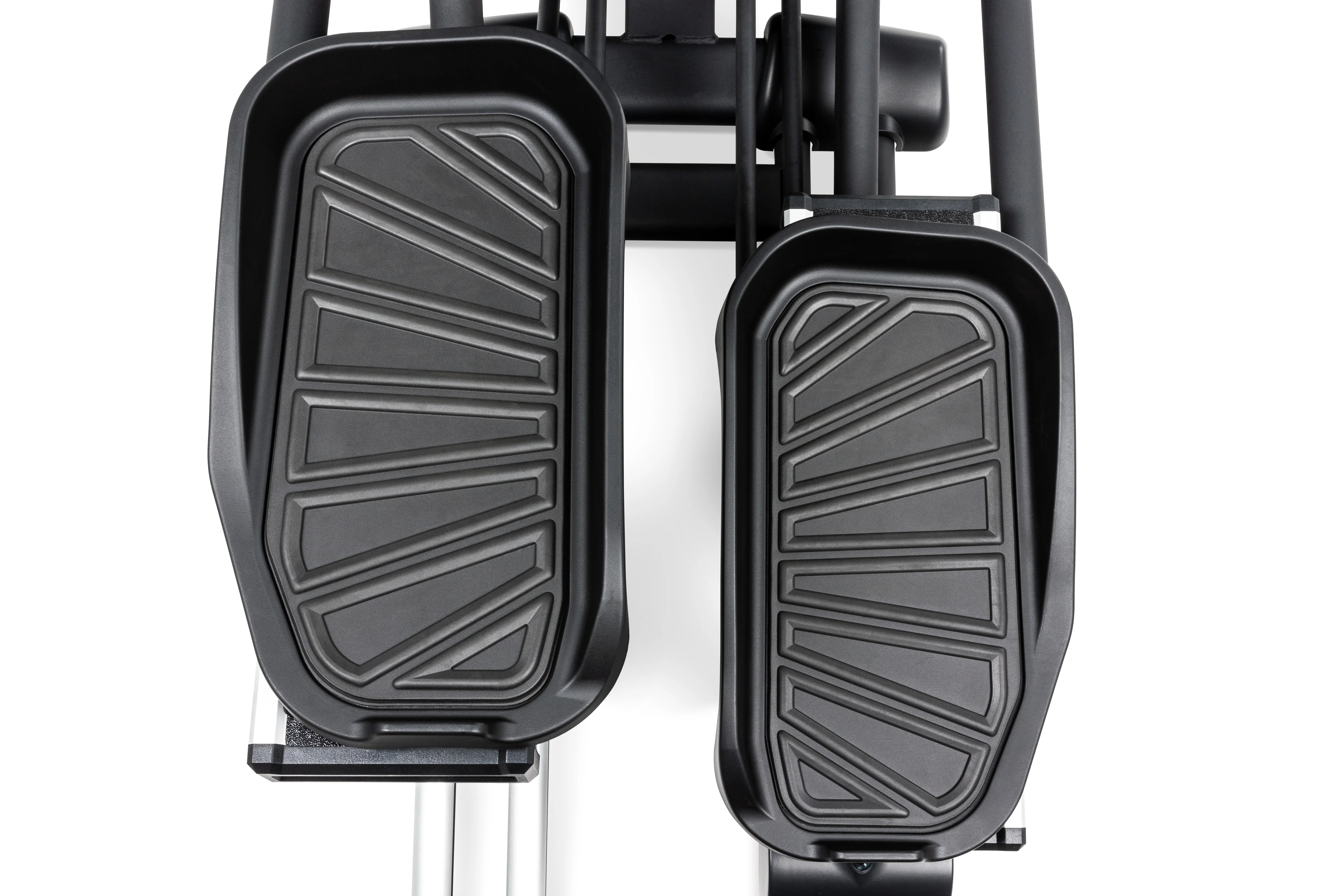 SOLE E95S Elliptical - Image 20