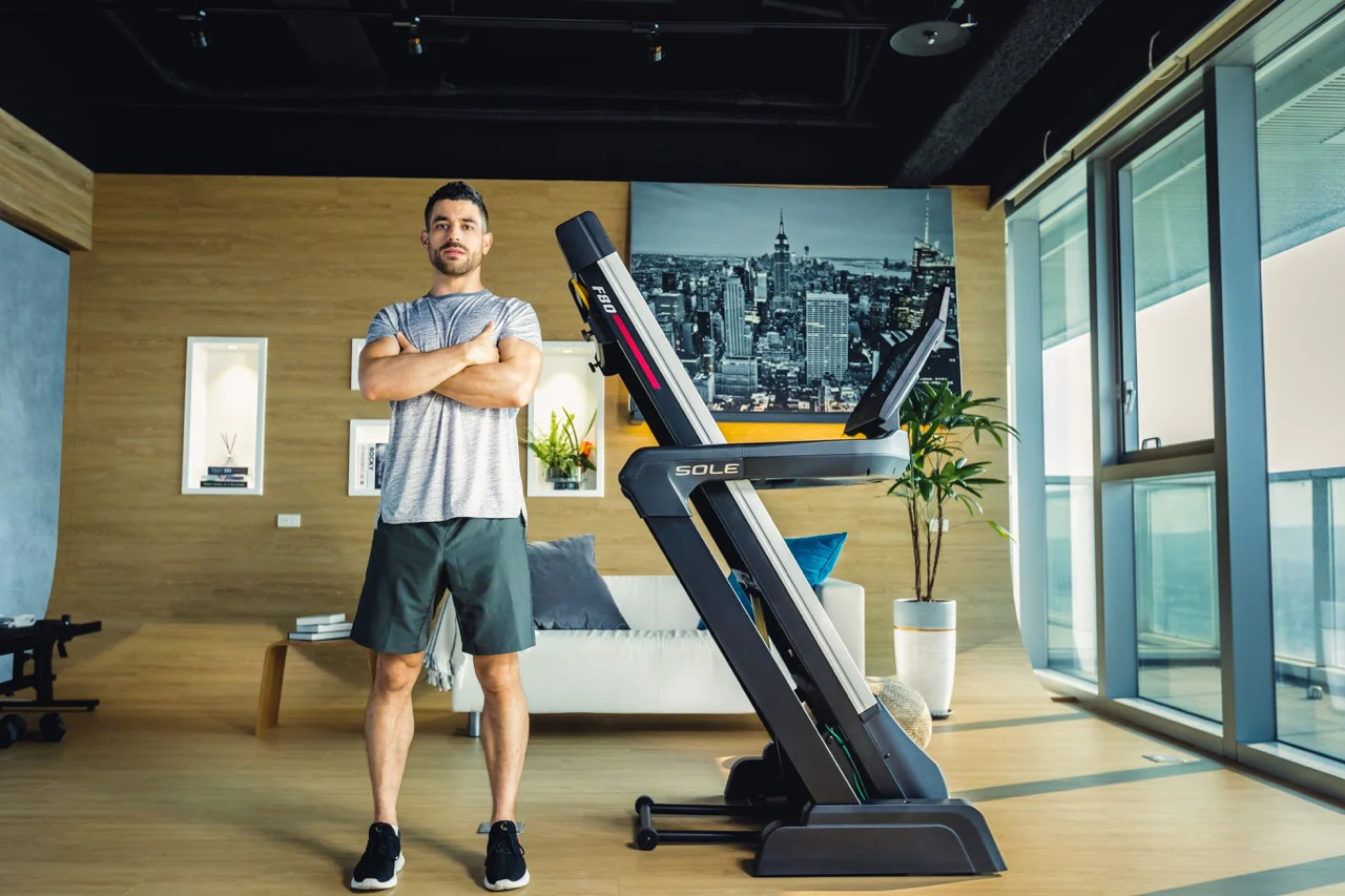 SOLE F80 Treadmill - Image 8