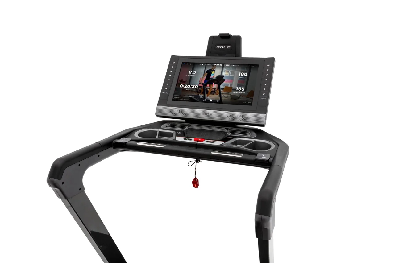 SOLE F89 Treadmill - Image 26